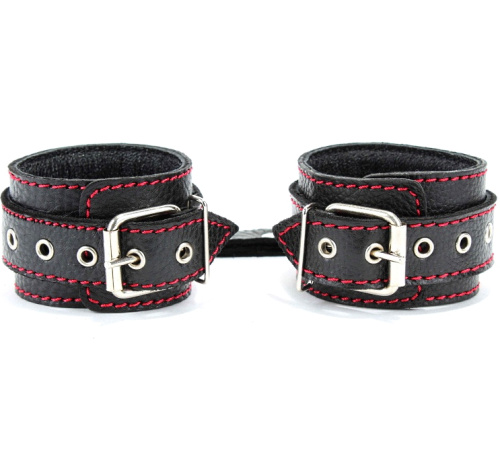 Кожаные наручники с металлическими заклепками и контрастной строчкой фото 3