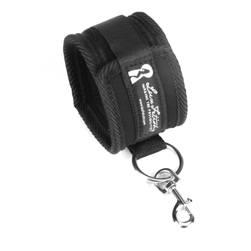 Черные фиксаторы с креплением к двери фото 6