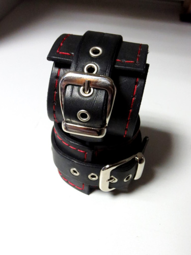 Наручники кожаные фото 4