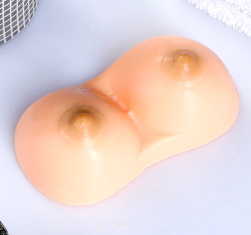 Мыло фигурное Грудь телесного цвета 75 гр фото 2