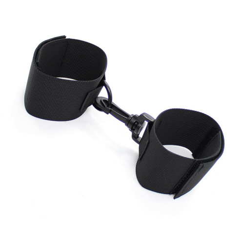 Нейлоновые черные фиксаторы фото 2