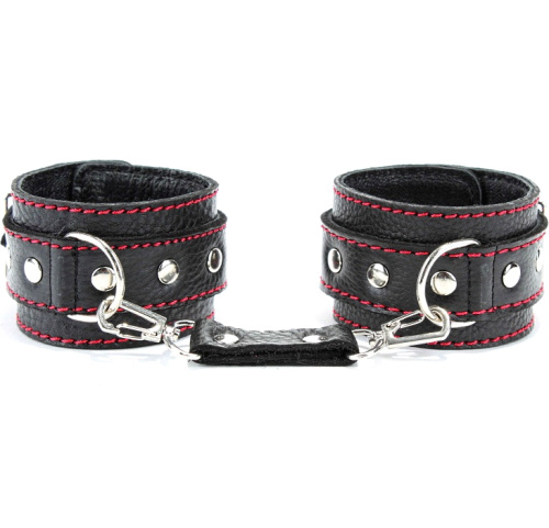 Кожаные наручники с металлическими заклепками и контрастной строчкой фото 2