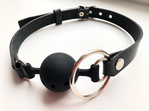 Кляп со съёмным кольцом и шариком