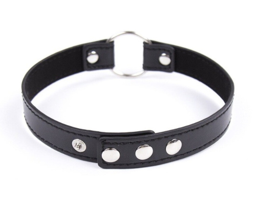 Черный ошейник с кольцом на заклепках фото 2