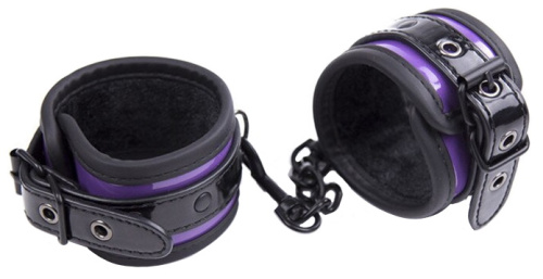 Черно-фиолетовые наручники с цепью фото 2