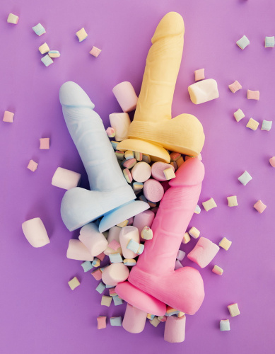 Голубой фаллос с мошонкой из жидкого силикона Toyfa Arthur 20 см фото 9