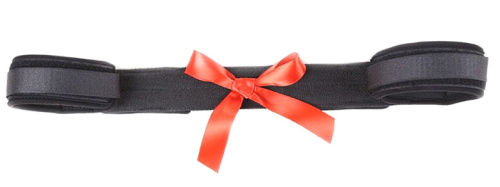 Бондажная распорка для рук и ног декорированная бантиком фото 4