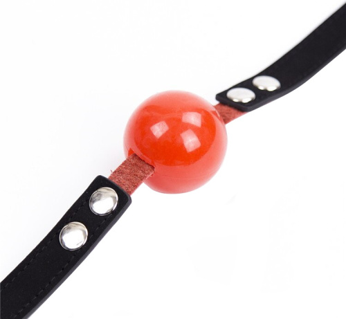 Черно-красный силиконовый кляп-шар фото 2