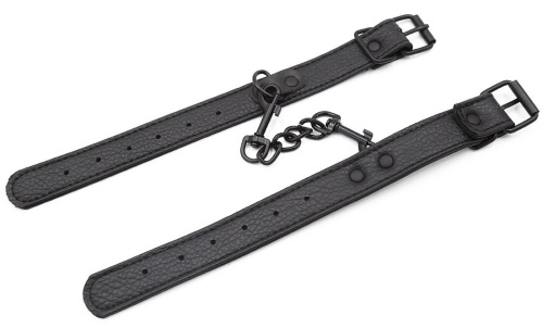 Тонкие БДСМ наручники черного цвета фото 4