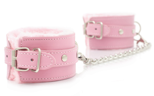 Розовые наручники с мехом фото 2
