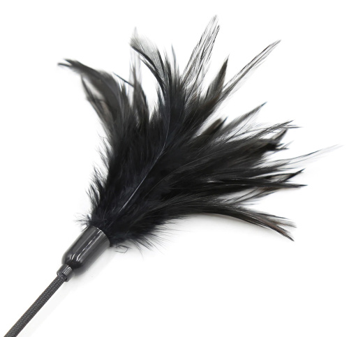 Черный перьевой тиклер с декорированной ручкой 65 см фото 2