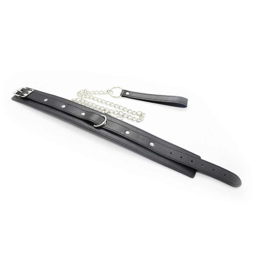 Черный ошейник с заклепками и поводком на цепочке фото 2