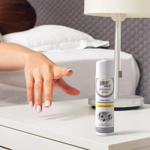 Гипоаллергенный силиконовый лубрикант Pjur Med Premium glide 100 мл фото 4