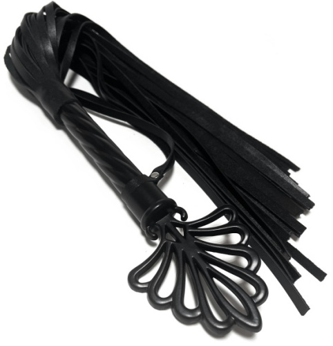 Эксклюзивная плеть с резной черной ручкой в готическом стиле 63 см фото 3