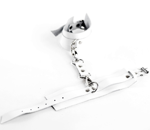 Изящные наручники из натуральной кожи белого цвета фото 3