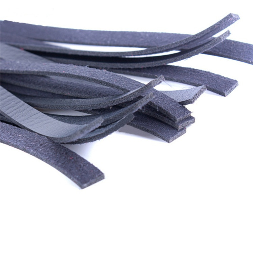 Замшевая плеть-флоггер с деревянной ручкой фото 4