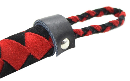 Красно-черная замшевая плеть 39 см фото 3