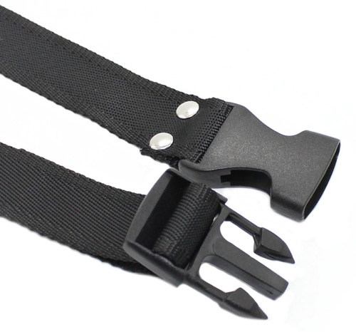 Силиконовый красный кляп на текстильном ремне фото 5