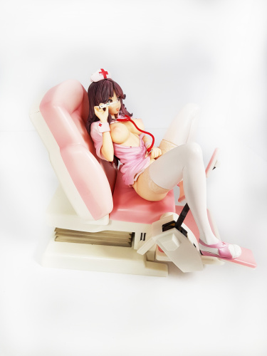 Аниме фигурка-статуэтка сексуальной медсестры на кресле фото 4