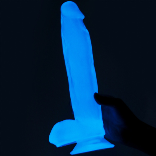 Светящийся в темноте фаллос на присоске Lumino Play Dildo 26 см фото 6