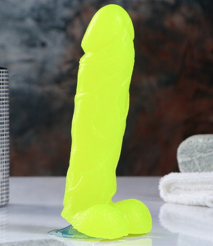 Фигурное мыло Фаворит на присоске 16 см, лимонное 184 гр фото 2