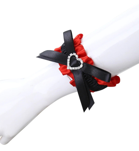 Атласные браслеты на резинке красно-черного цвета фото 8