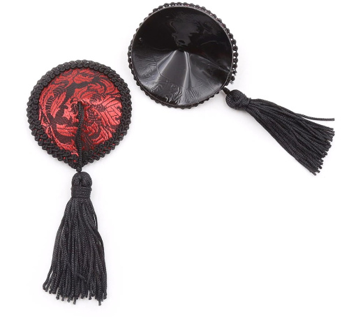 Красно-черные пэстисы с кисточками фото 5