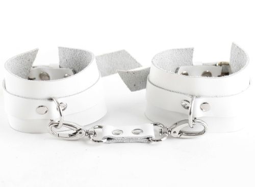 Изящные наручники из натуральной кожи белого цвета фото 2