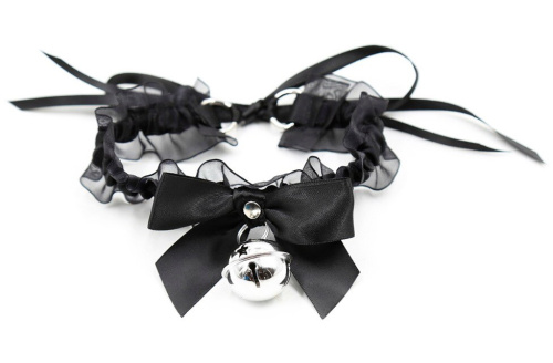 Эротический чокер с черными атласными лентами и бубенчиком фото 4
