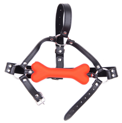 Маска на лицо с красным кляпом-косточкой фото 5