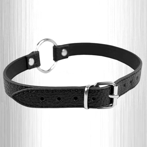 Кляп на ремне с металлическим кольцом фото 4