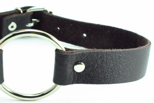 Кляп с кольцом из темно-шоколадной кожи фото 2