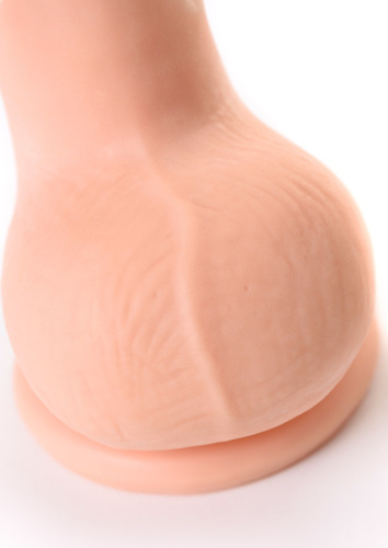 Реалистичный фаллоимитатор на присоске 18,5 см фото 7