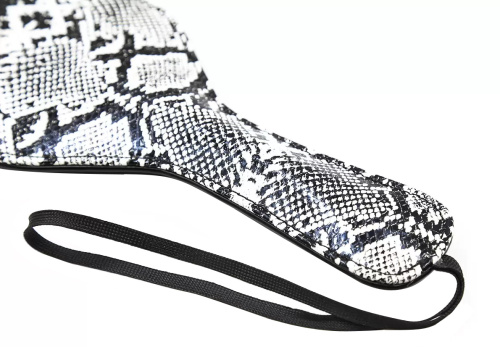 Черный пэдл со змеиным принтом 33 см фото 4