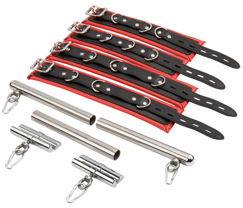 Бондажная распорка с наручниками и поножами черно-красного цвета фото 4